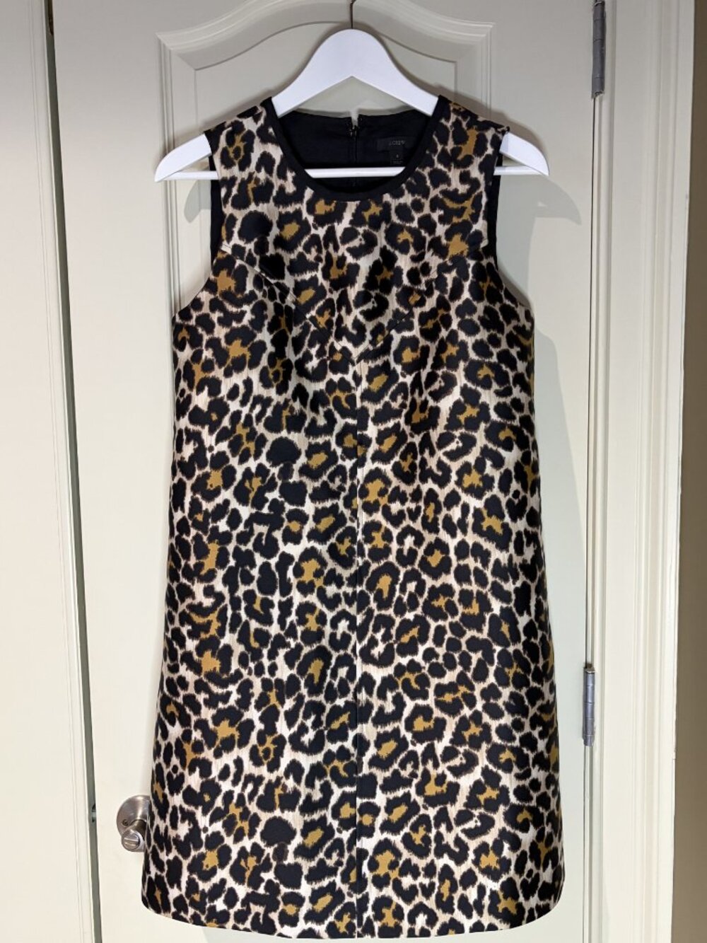 J.Crew Leopard Print A-Line Shift Dress with Modern Front Seam and Darts Size 6